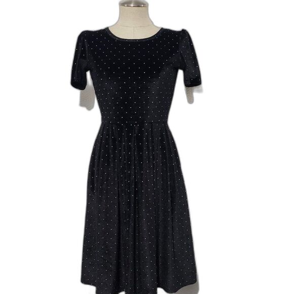 LuLaRoe Dresses & Skirts - Lularoe Black Waist Black Polka Dot Dress S